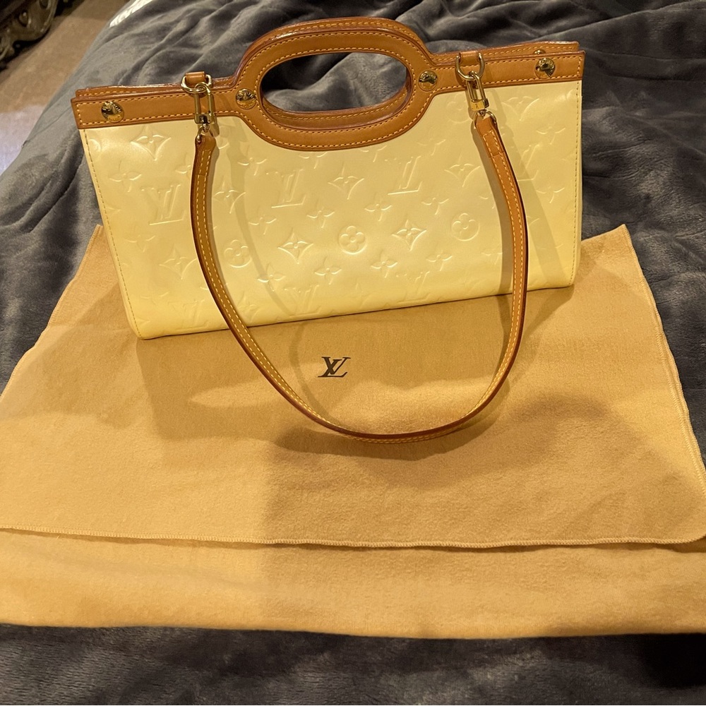 Louis Vuitton vernis bag